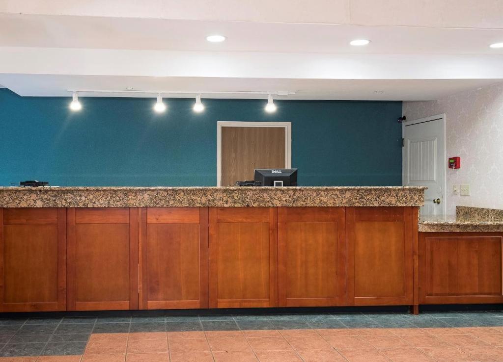 My Home & Suites Madison Ga Ngoại thất bức ảnh